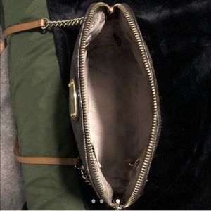 Michael Kors Crossbody Bag